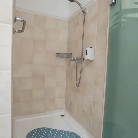 Constantia Wellness Aparthotel 3*