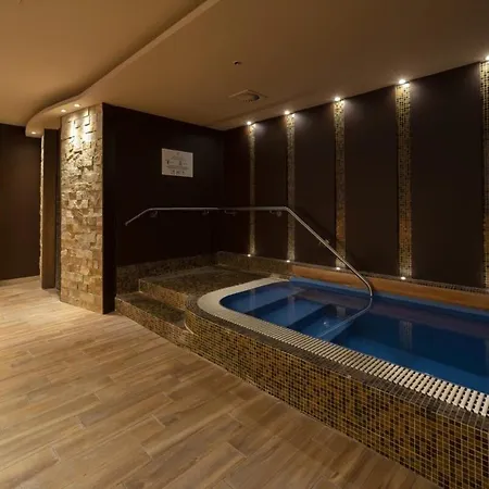 Constantia Wellness Lejlighedshotel 3*
